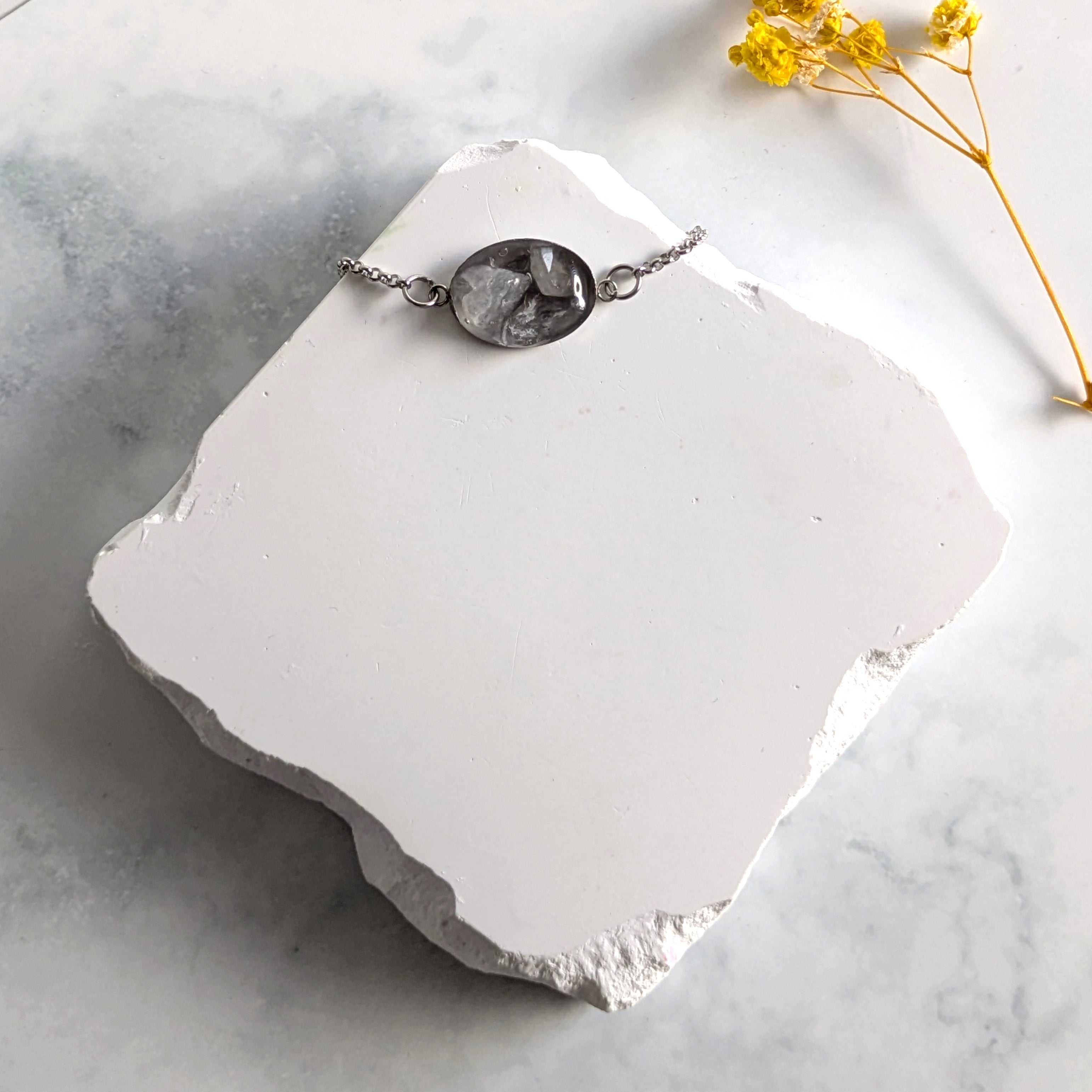 Bergkristall Armband för Klarhet, Ljus och Energi i Flöde