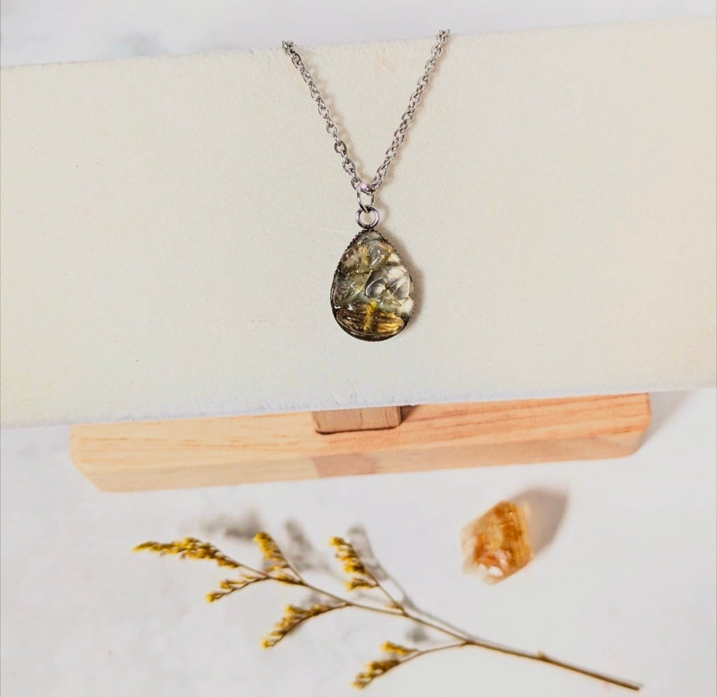 Citrin Halsband – Handgjort Ädelstenshalsband för Framgång & Glädje