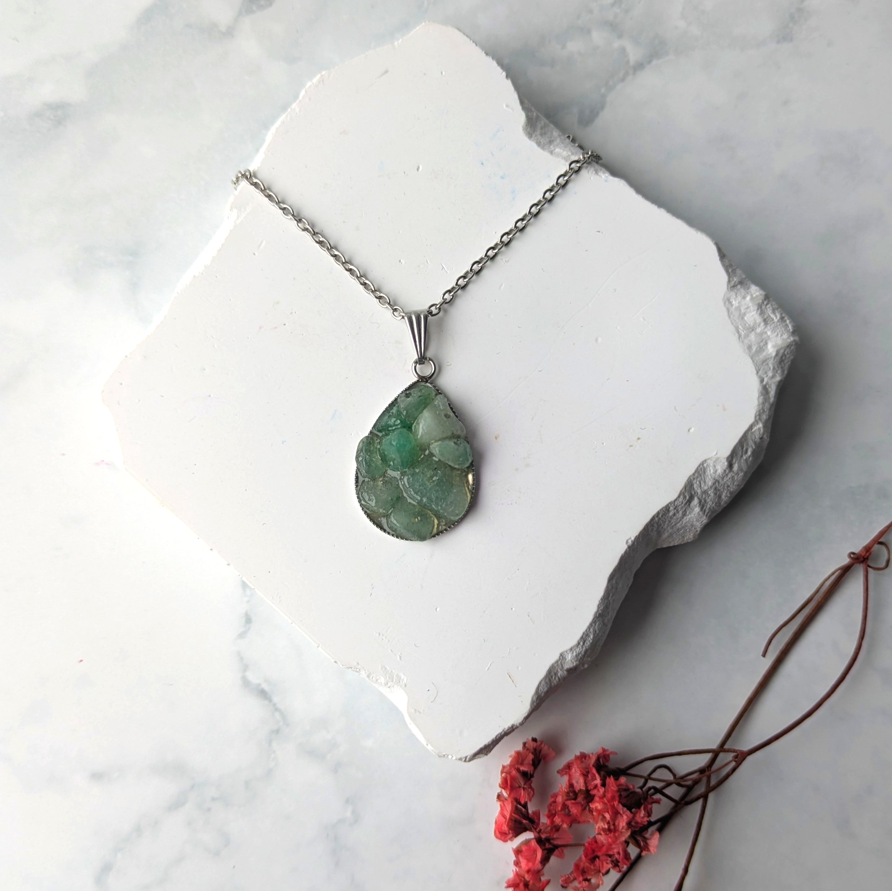 Lyckobringande Grön Aventurin Halsband Droppe Silver