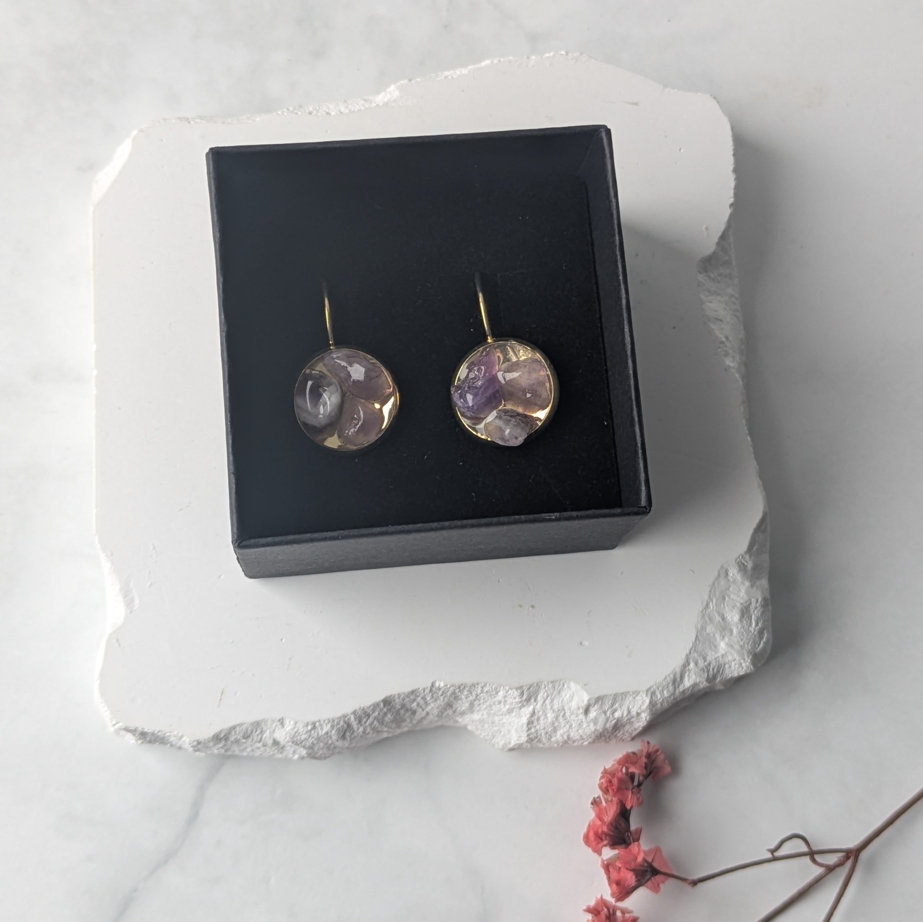 Lugnande Ametist Örhängen Runda Guld Citrinmagi