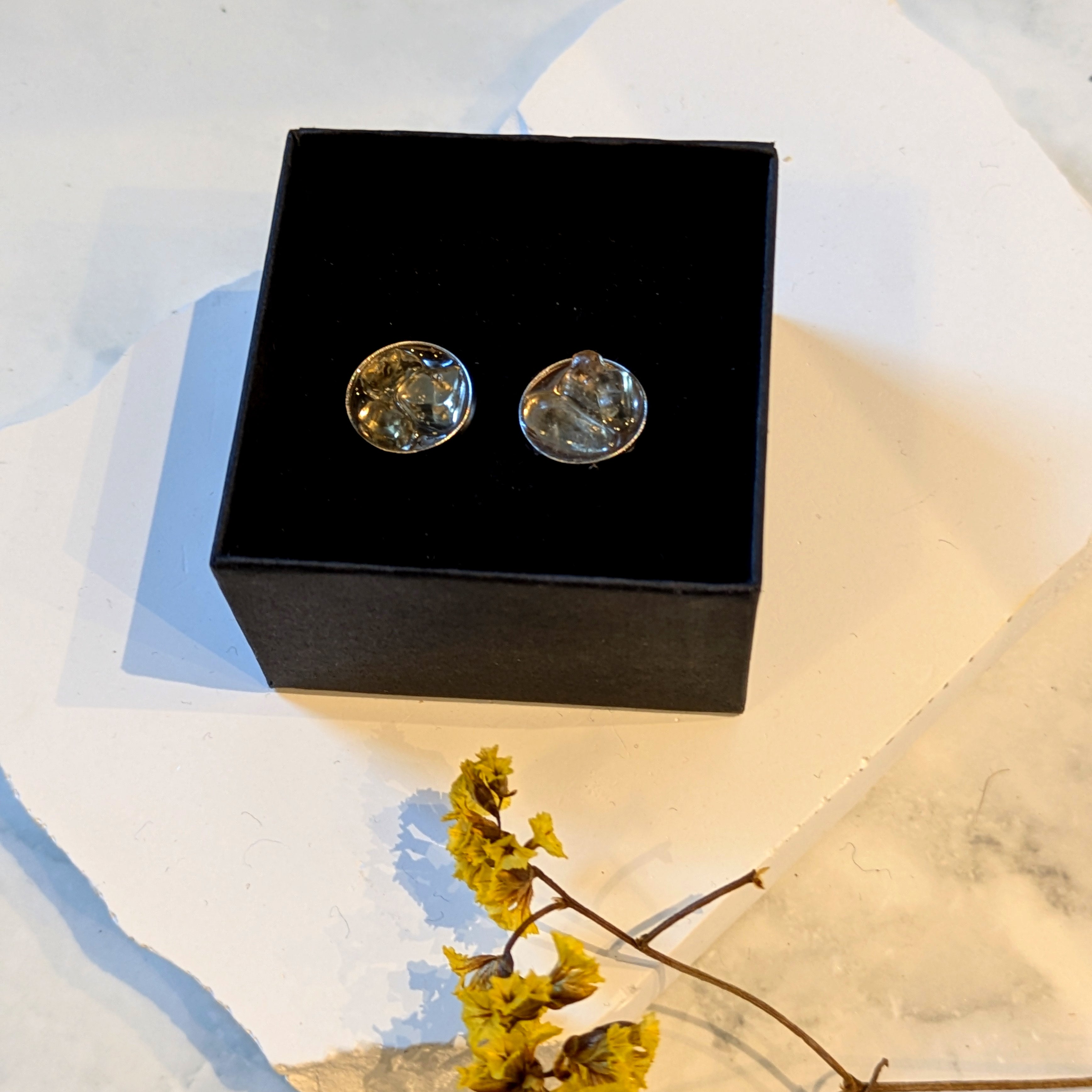 Citrin Örhängen – För Glädje, Självförtroende och Positiv Energi