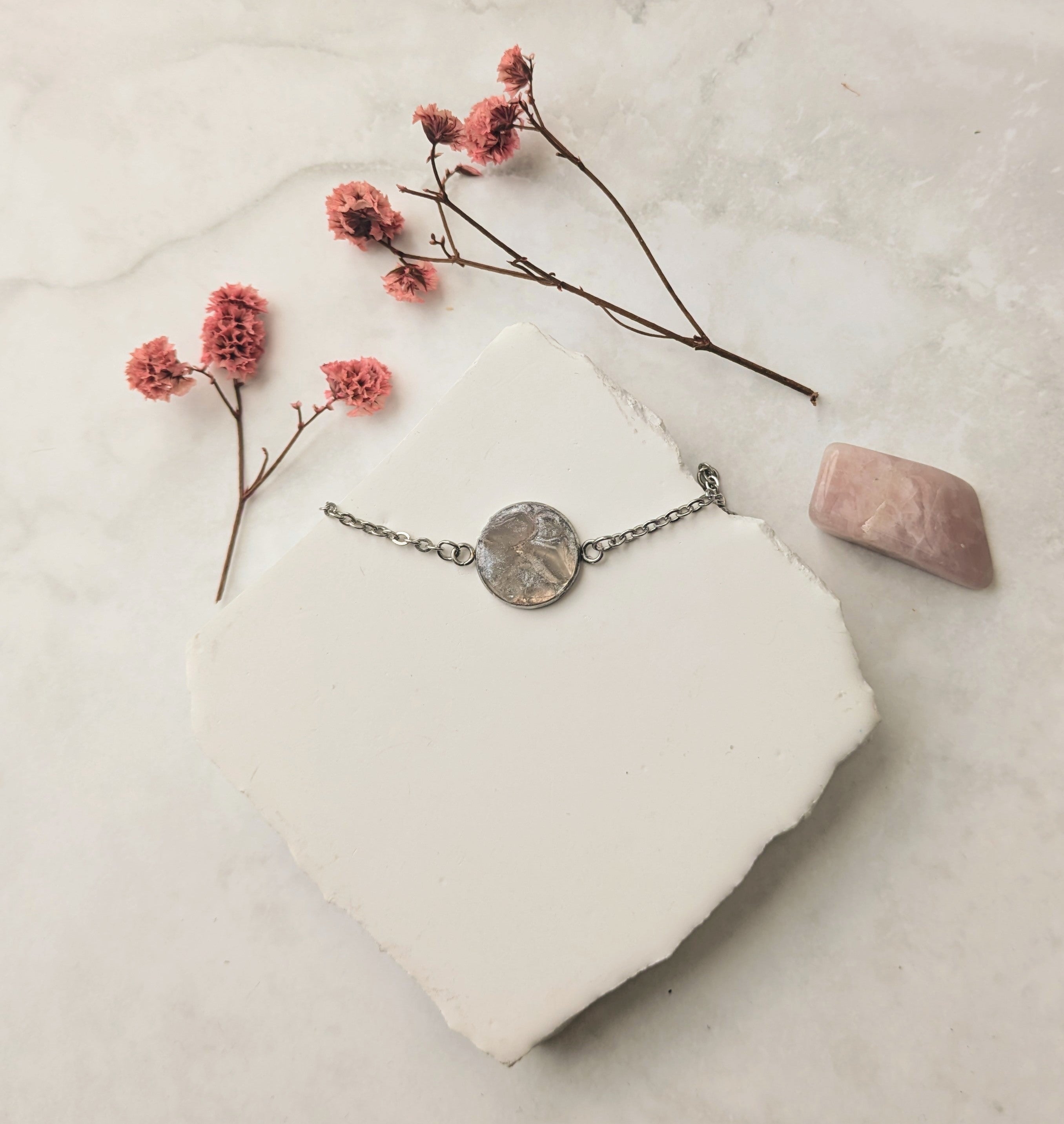 Rosenkvarts Armband – Kristallarmband för Kärlek och Harmoni