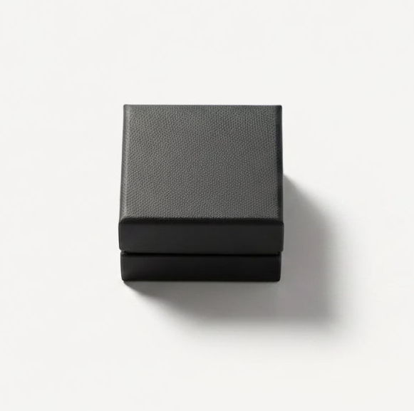 Smyckesask med inslagning – Nayuga Jewels